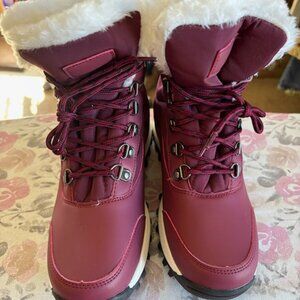 NWOT Cozy Winter Boots